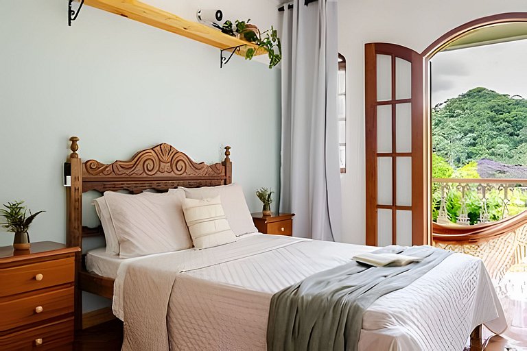 Suíte Amazonita • Vista para a mata