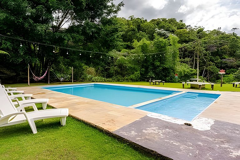 Suíte Amazonita • Vista para a mata