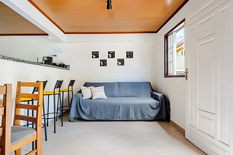 Casa Sameiro • Varanda, lareira e calma