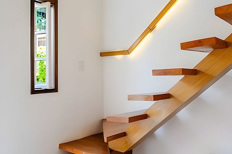 Casa Sameiro • Varanda, lareira e calma