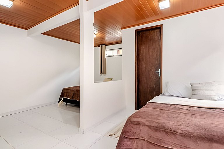 Casa Sameiro • Varanda, lareira e calma