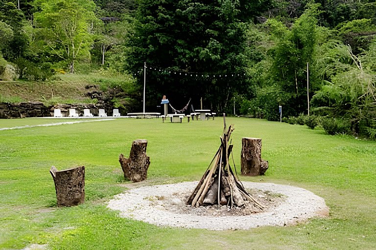 Sítio Toca da Toca • Encontros na serra de Lumiar