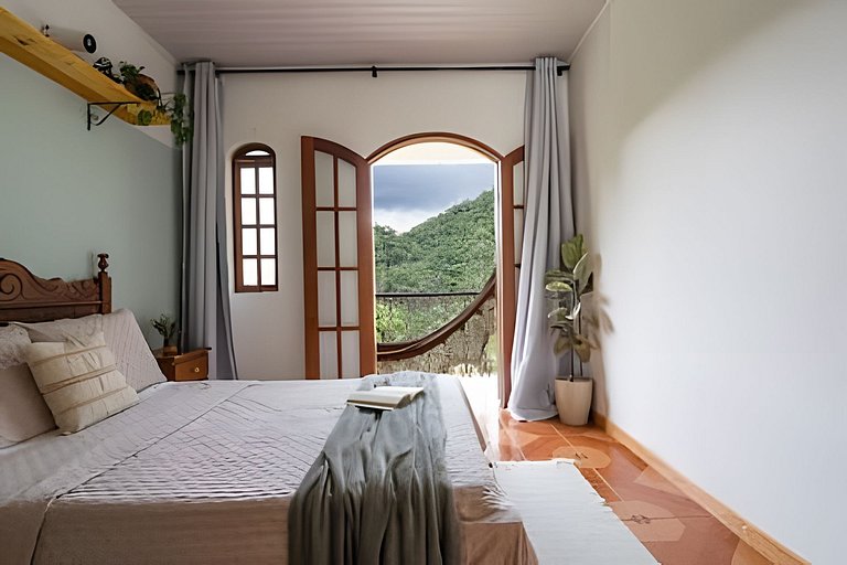 Sítio Toca da Toca • Encontros na serra de Lumiar