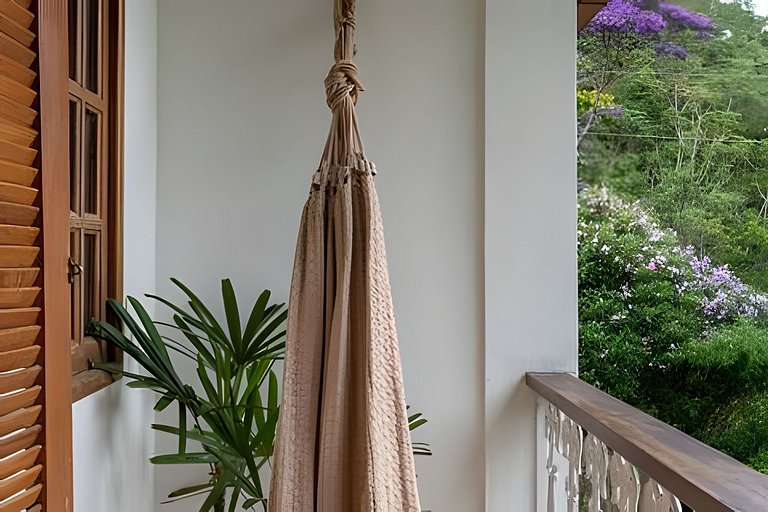 Sítio Toca da Toca • Encontros na serra de Lumiar