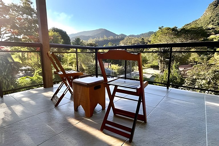 Casa Pomar • Vista para o verde e dias sem pressa