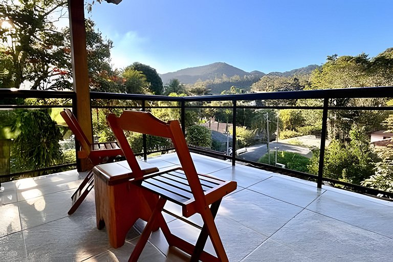 Casa Pomar • Vista para o verde e dias sem pressa