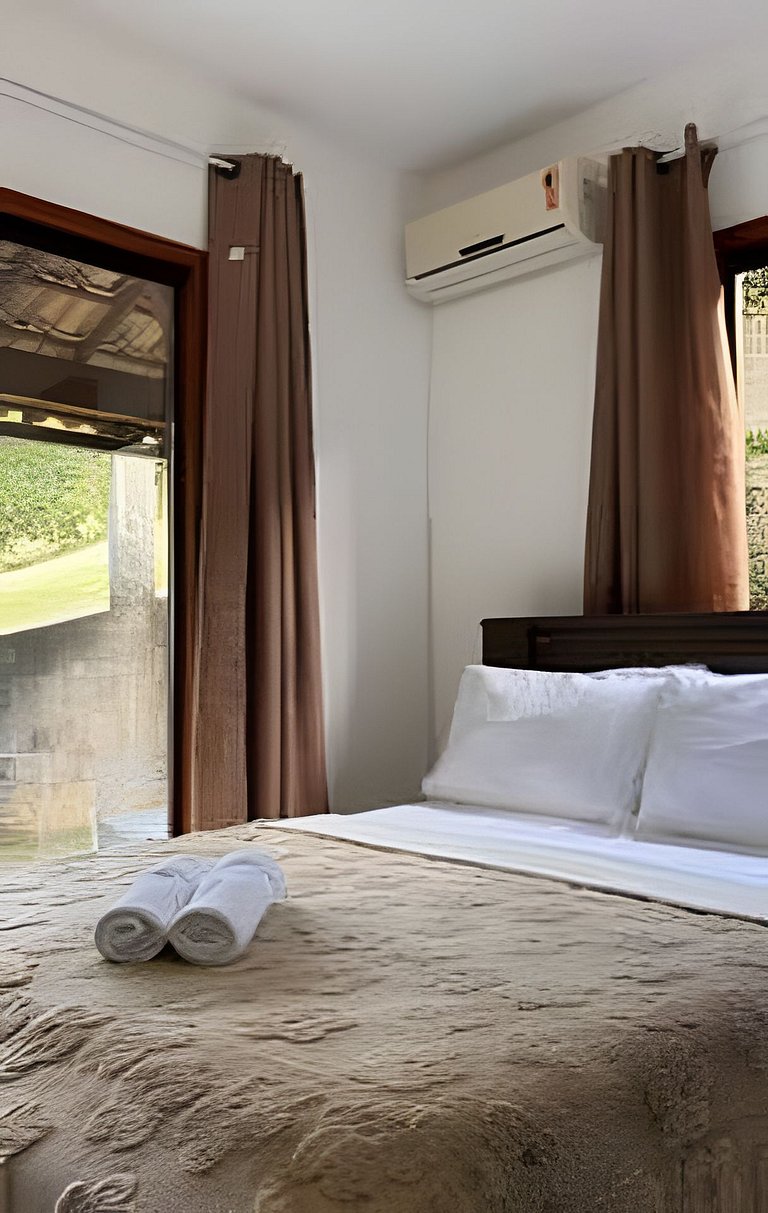 Casa Pomar • Vista para o verde e dias sem pressa